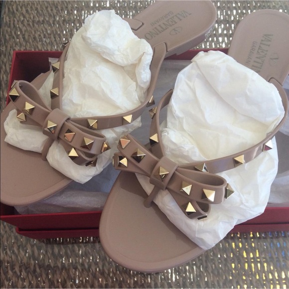 VALENTINO JELLY ROCK STUD SANDALS - Picture 6 of 8